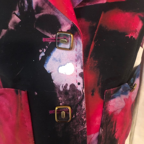 ESCADA Blazer - Picture 2 of 8